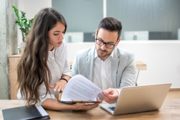 Frisco move-up buyers comparing bridge financing, sale timing, monthly costs, and home options.